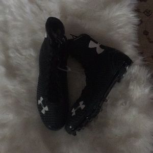 Under armor clutch fit